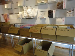 チャリティバザー会場(京都店)